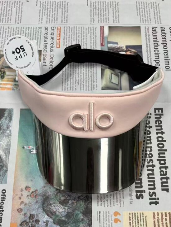 ALO Yoga Accessories - Alo Airlift Solar Visor 🖤 Pink Lightweight Sun Hat 🧢